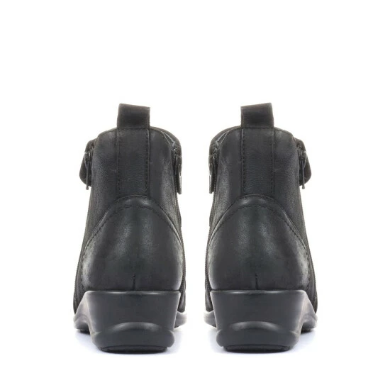 Pavers Ladies Dual Zip Leather Ankle Boots Black 2 Pavers Ladies Dual Zip Leather Ankle Boots Black - Image 2