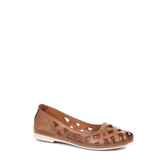 Pavers Womens Tan Cream Cut Out Leather Ballerina Pumps 2 Pavers Womens Tan Cream Cut Out Leather Ballerina Pumps - Image 2