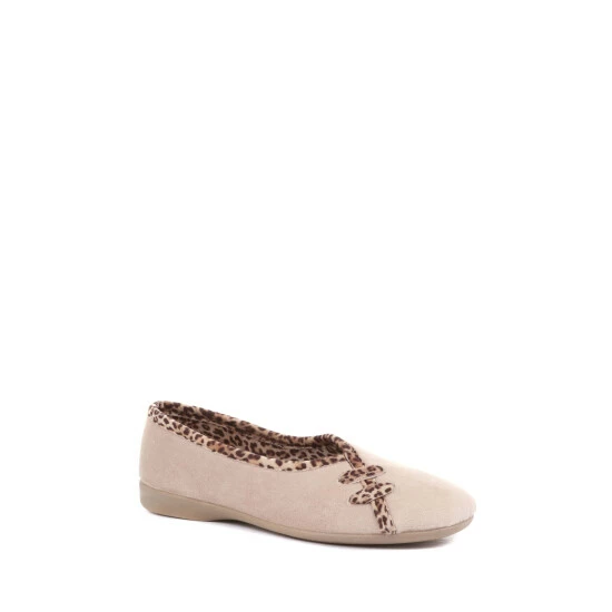 unnamed-file-3387.jpg Pavers Natural Leopard Print Slippers -Pavers Sales Store unnamed file 3387