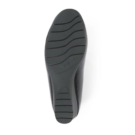 unnamed-file-3564.jpg Pavers Ladies Faux Leather Wedge Pumps -Pavers Sales Store unnamed file 3564