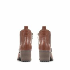 Relife By Pavers Natural Block Heeled Chelsea Boots 8 Relife By Pavers Natural Block Heeled Chelsea Boots -Pavers Sales Store unnamed file 625