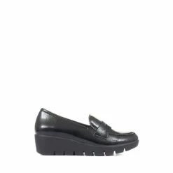 Pavers Black Ladies High-Shine Wedge Loafers